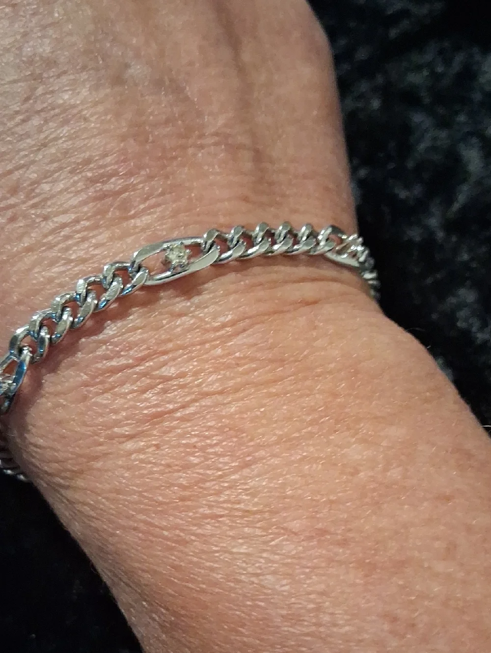 Vintage 7.5 Silver Chain With Crystals Flattened Curb Chain. Like New Beautiful